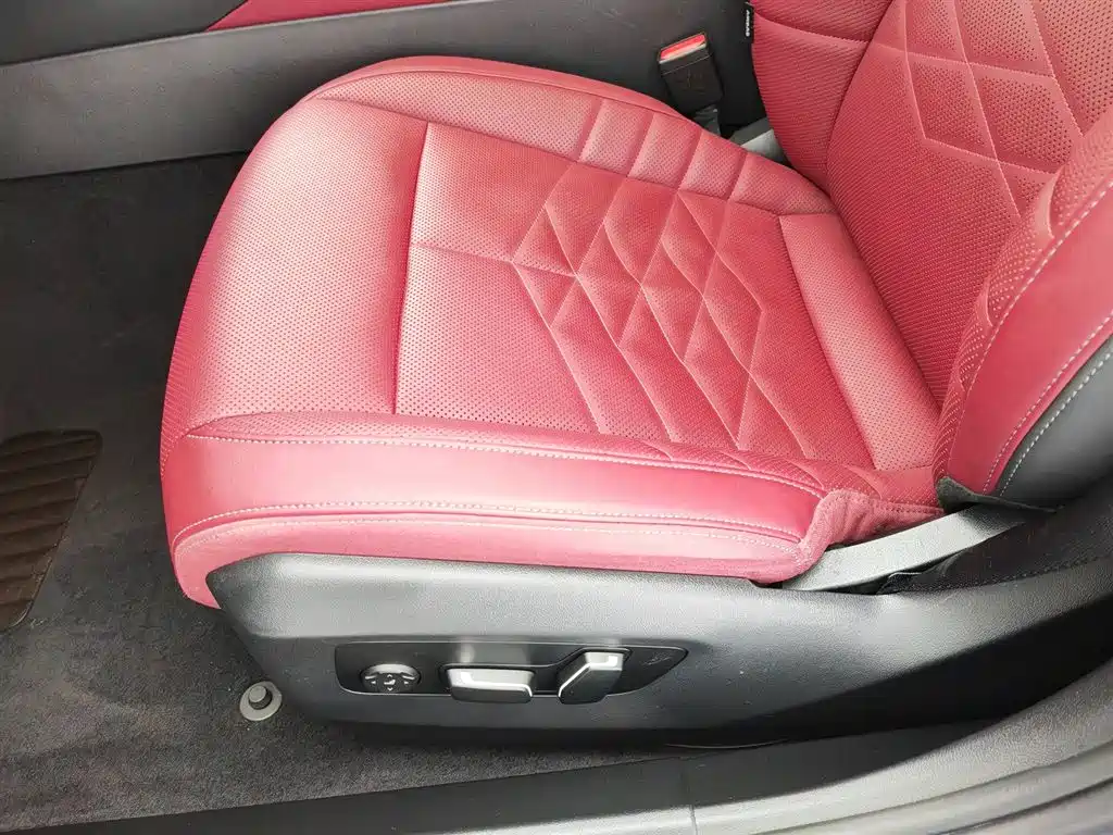 BMW 5 Series 2024 530Li Premium Luxury Package фото 20