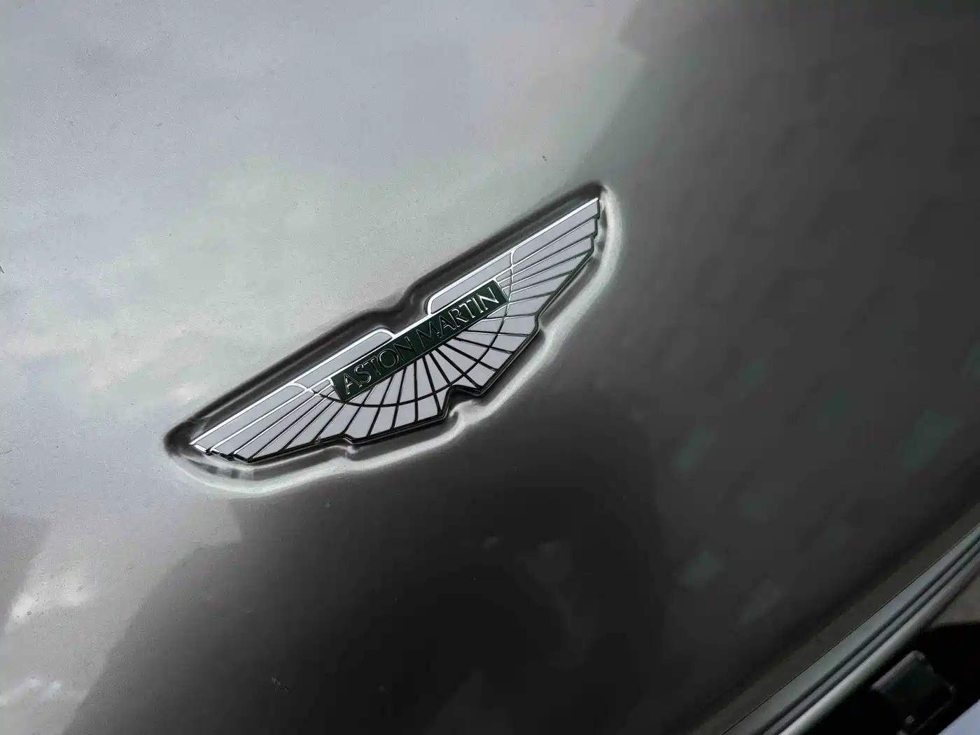Aston Martin Vantage 2021 2015 4.7L Coupe