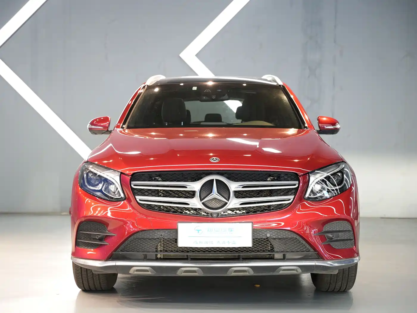 Mercedes-Benz GLC 2017 GLC 260 4MATIC Luxury фото 2