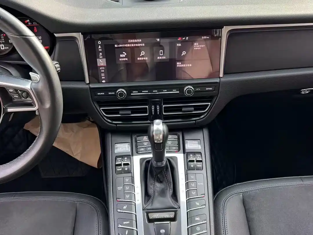 Porsche Macan 2018 Macan 2.0T фото 7