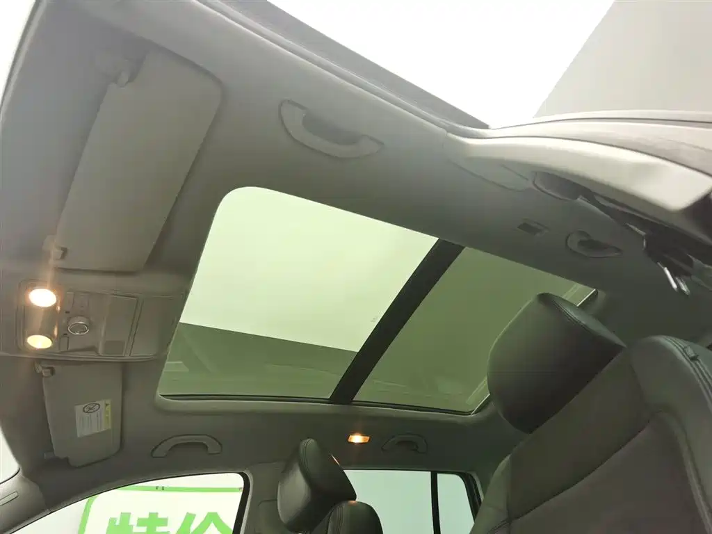 Volkswagen Tiguan 2015 2.0TSI Automatic 4WD Flagship фото 14