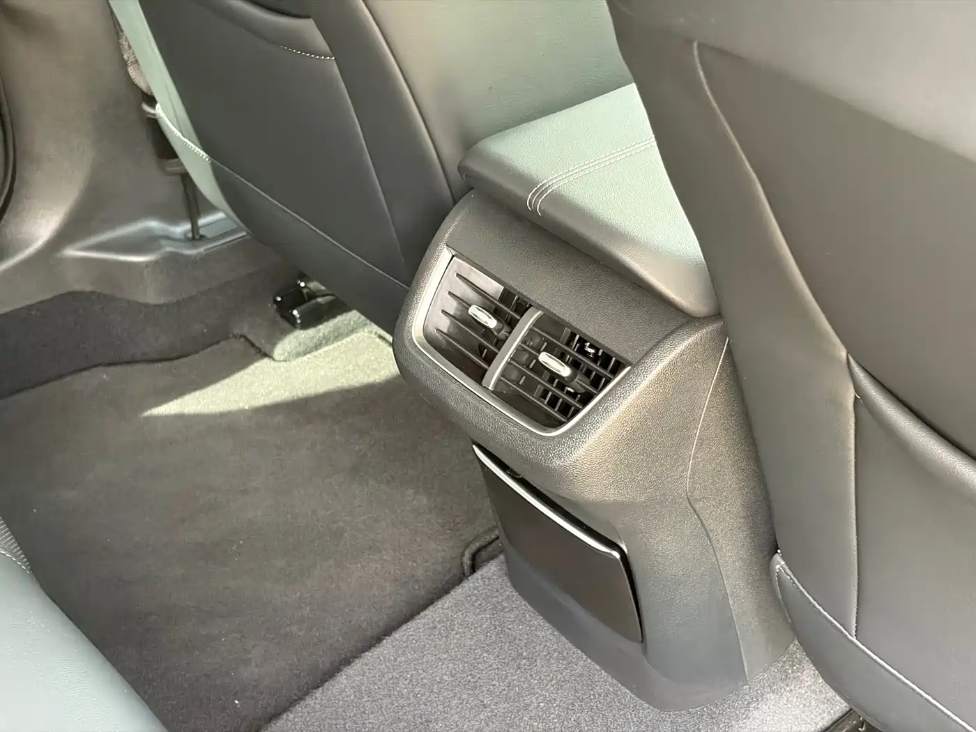 Buick LaCrosse 2025 2025 Model 28T Platinum Edition