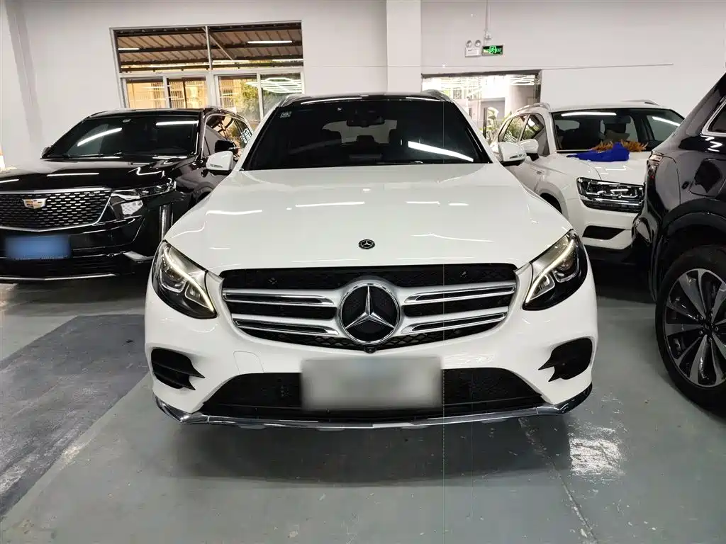 Mercedes-Benz GLC 2019 Facelift GLC 260 L 4MATIC Luxury фото 3