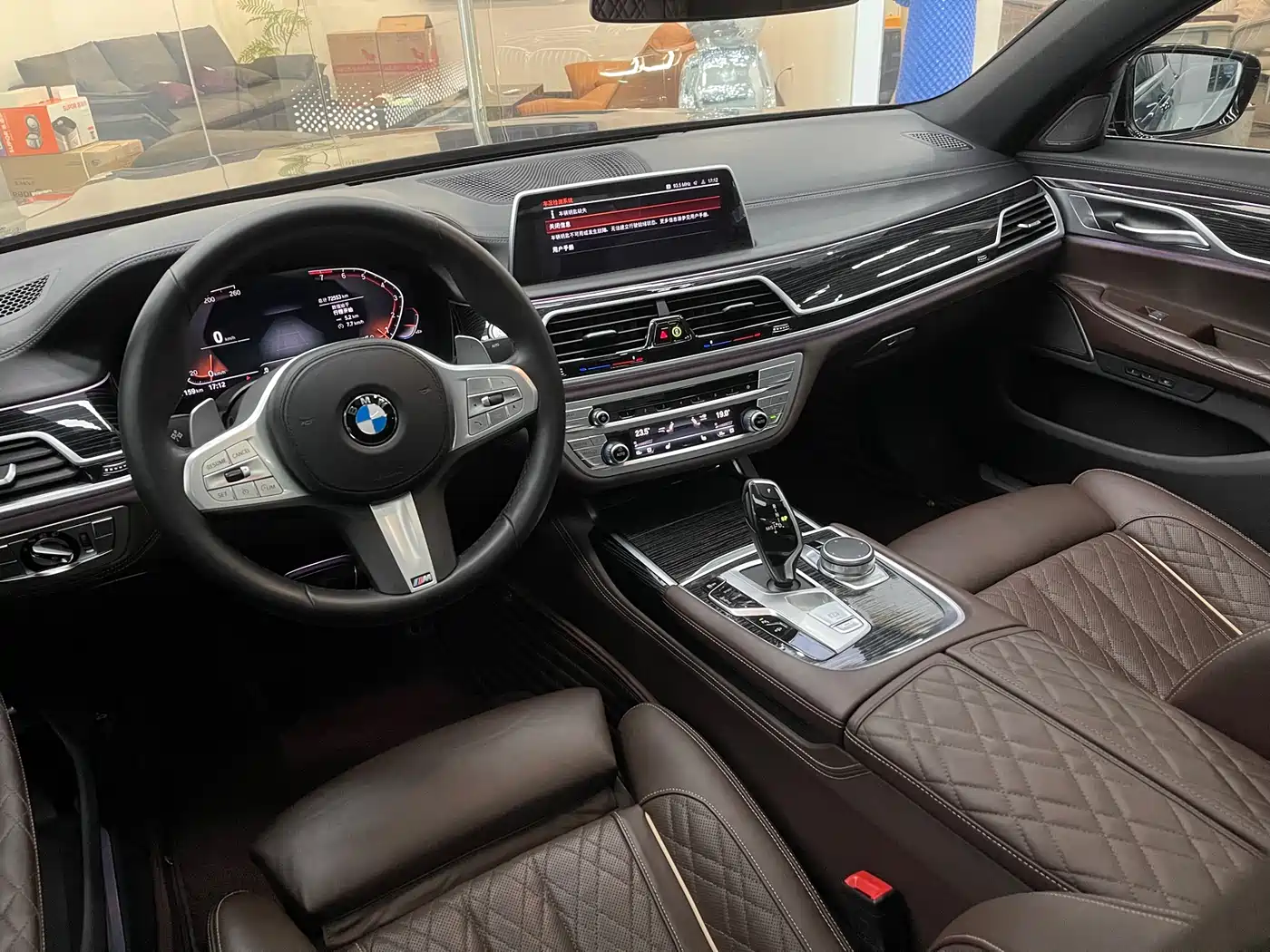 BMW 7 Series 2021 Model 740Li Leading M Sport Package фото 11