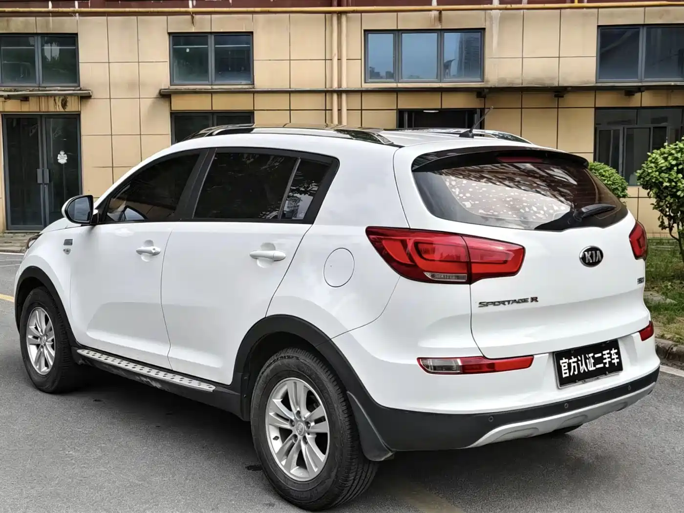 Kia Sportage 2015 2.0L Automatic 2WD GL фото 4