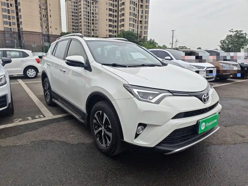 Toyota RAV4 Rongfang 2016 2.0L CVT 2WD Smart (China V) фото 4