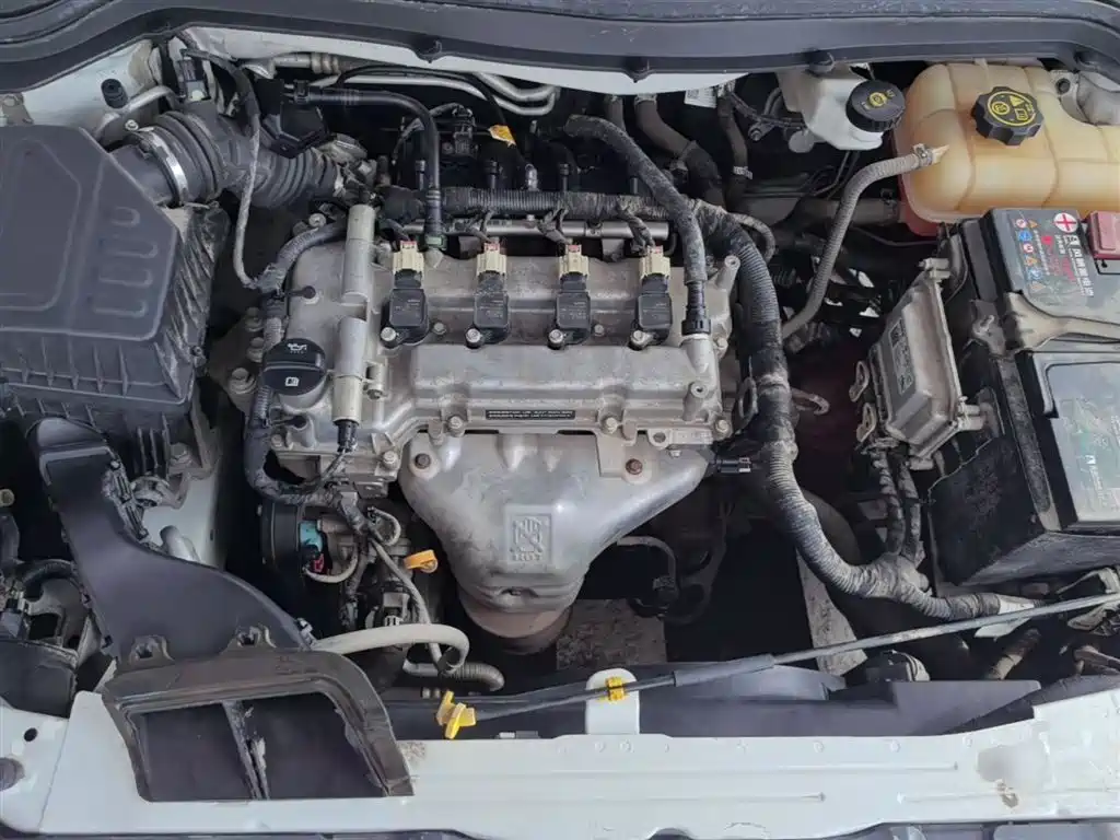 Chevrolet Cavalier 2016 1.5L Manual Enjoyment Edition фото 20