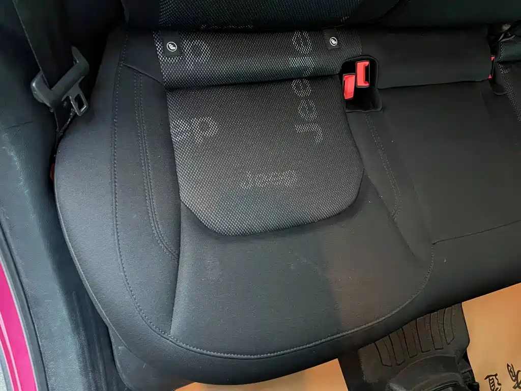 Jeep Renegade 2019 2018 Connected Large Screen Edition 180T Automatic High Energy