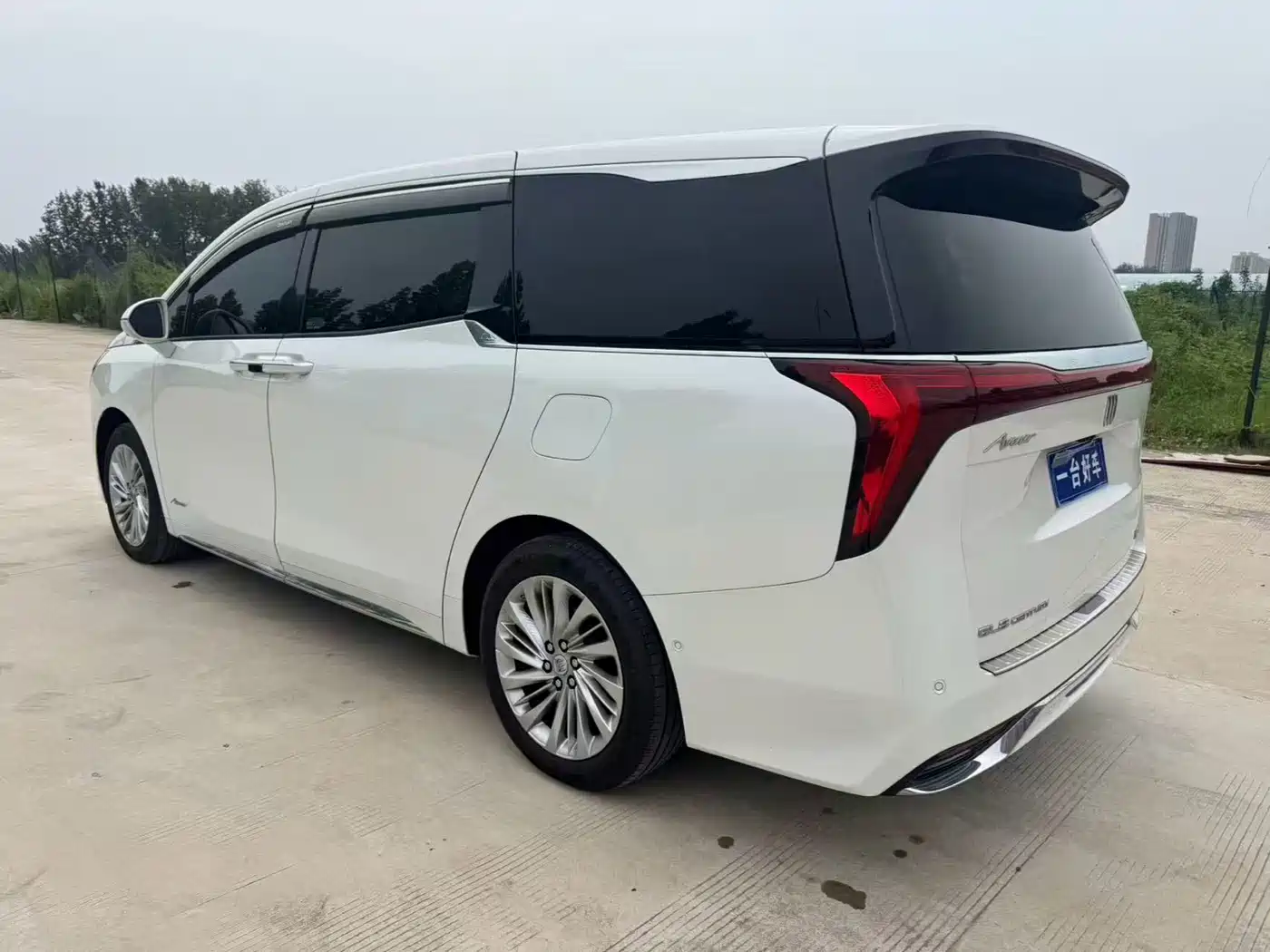 Buick Century 2023 2023 2.0T 7-Seater World Edition