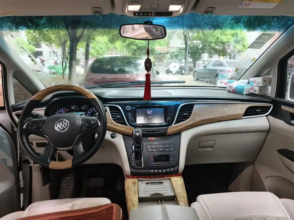 Buick GL8 2018 ES 28T Comfort Type China VI фото 13