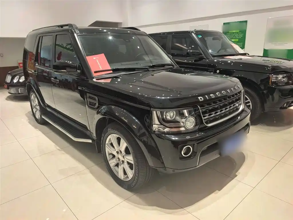 Land Rover Discovery 2015 3.0 SC V6 SE фото 7