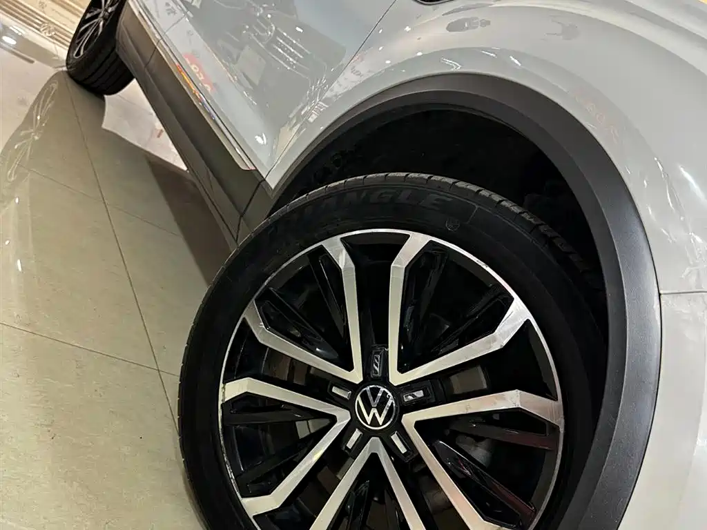 Volkswagen T-ROC 2020 280TSI DSG 2WD Comfort фото 27