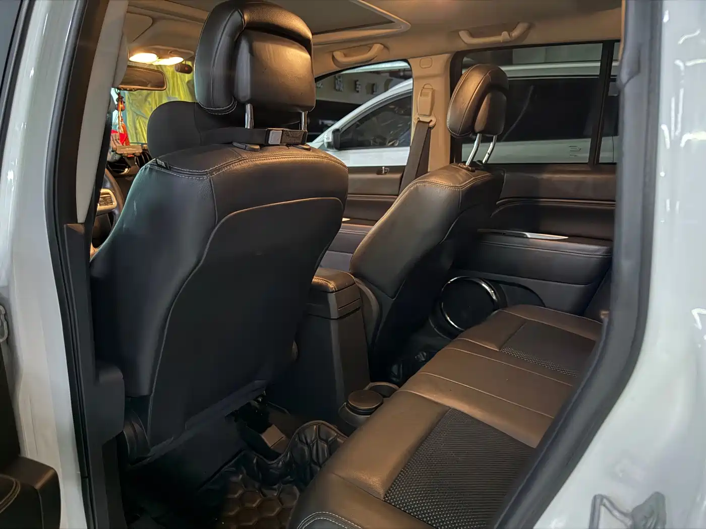 Jeep Compass (Import) 2014 2014 Facelift 2.4L 4WD Comfort Edition