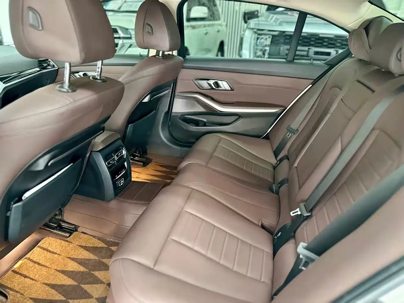 BMW 3 Series 2022 325i M Sport Package фото 11