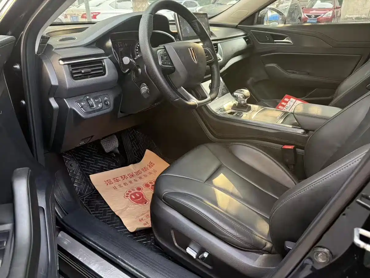 Hongqi H5 2022 Classic 1.8T Auto Smart Connect Flagship Enjoyment Edition фото 6