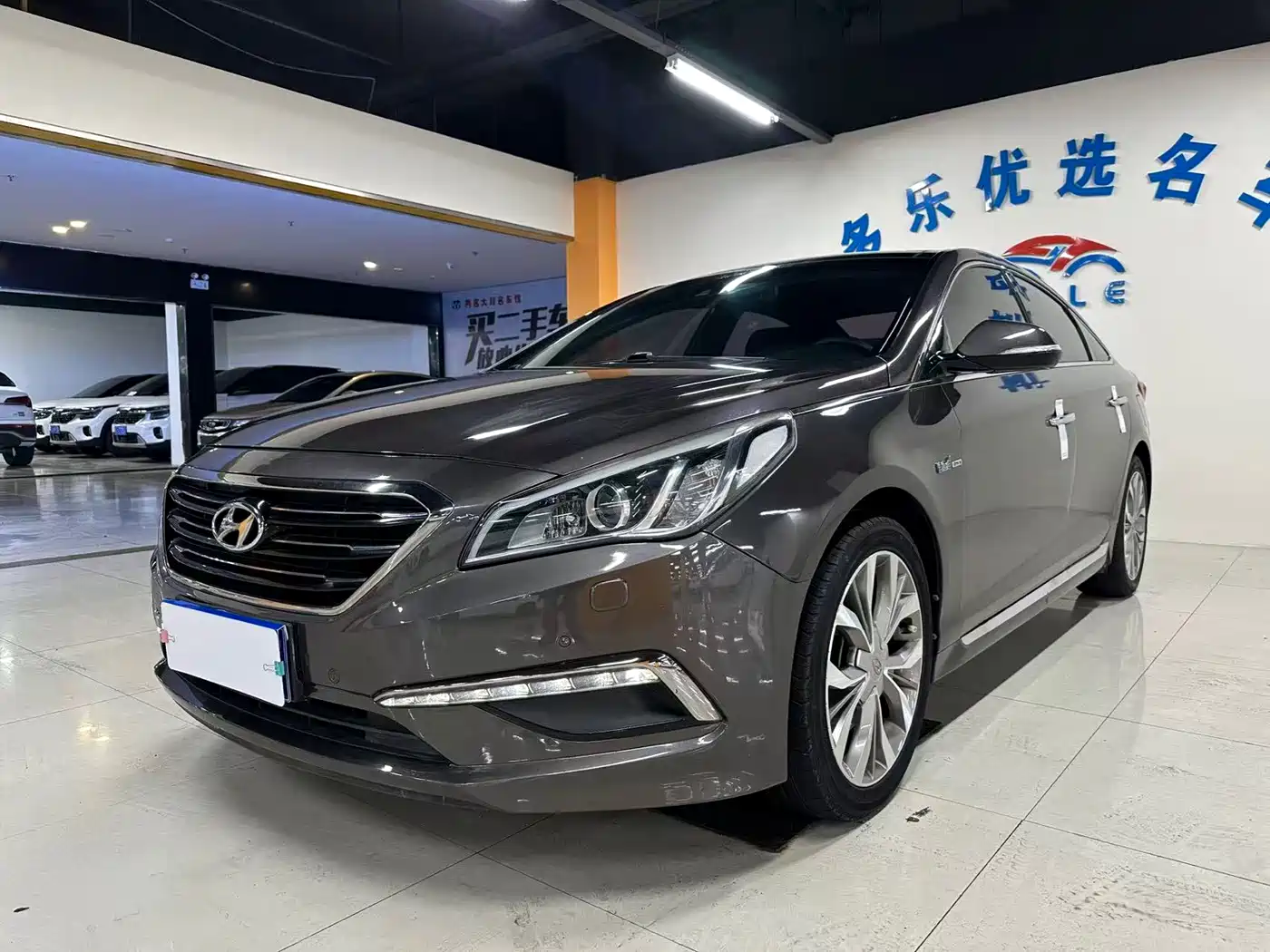 Hyundai Sonata 2015 1.6T DLX Premium