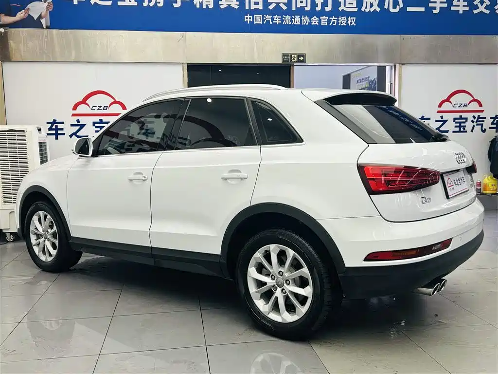 Audi Q3 2018 30th Anniversary Edition 30 TFSI Standard фото 7