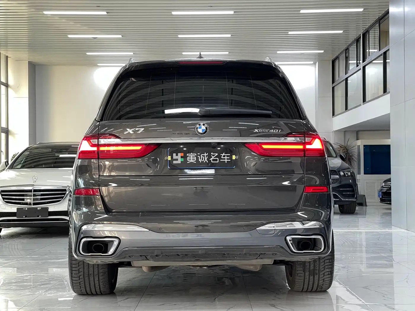 BMW X7 2021 xDrive40i Executive M Sport Package фото 6