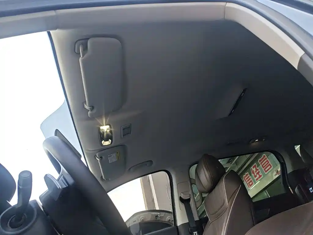 Roewe iMAX8 2024 2023 400TGI Comfort Edition