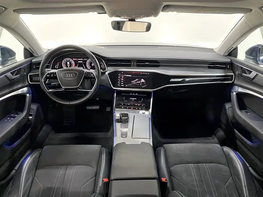 Audi A7L 2022 45 TFSI S-line Future Dream Edition фото 18