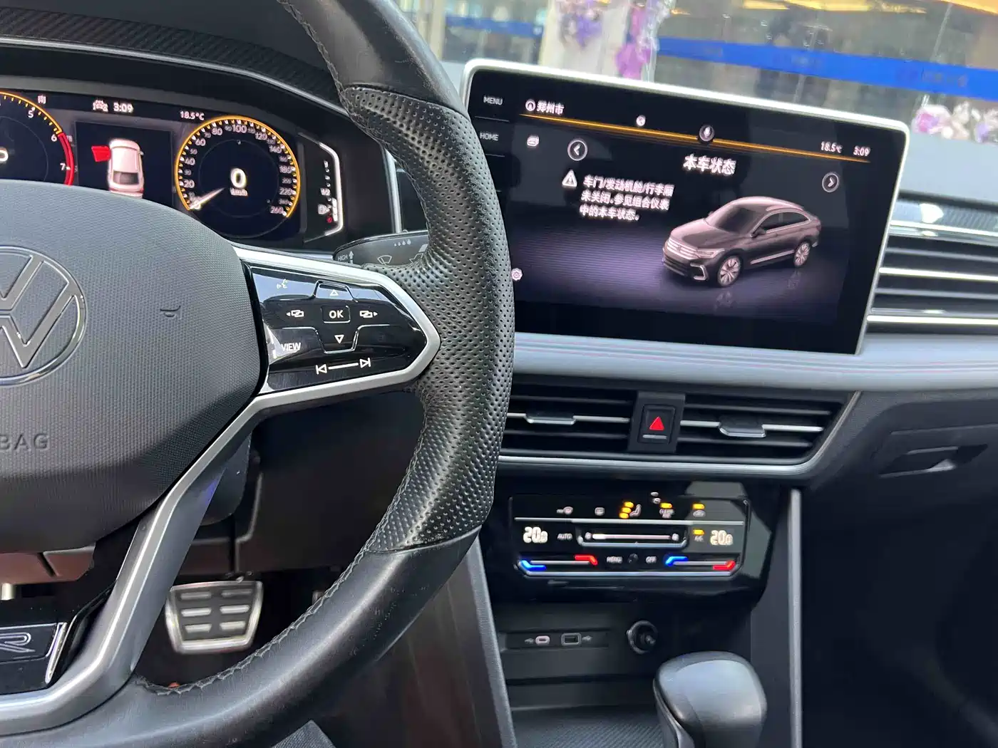 Volkswagen Tiguan X 2022 330TSI 2WD Premium Comfort Edition фото 6