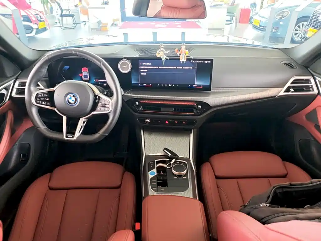 BMW i4 2026 2025 eDrive40