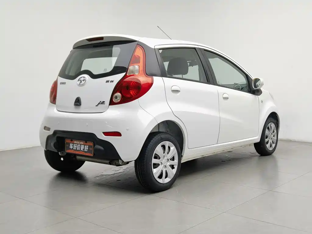 JAC Motors Yueyue 2015 2013 1.0L Comfort Model