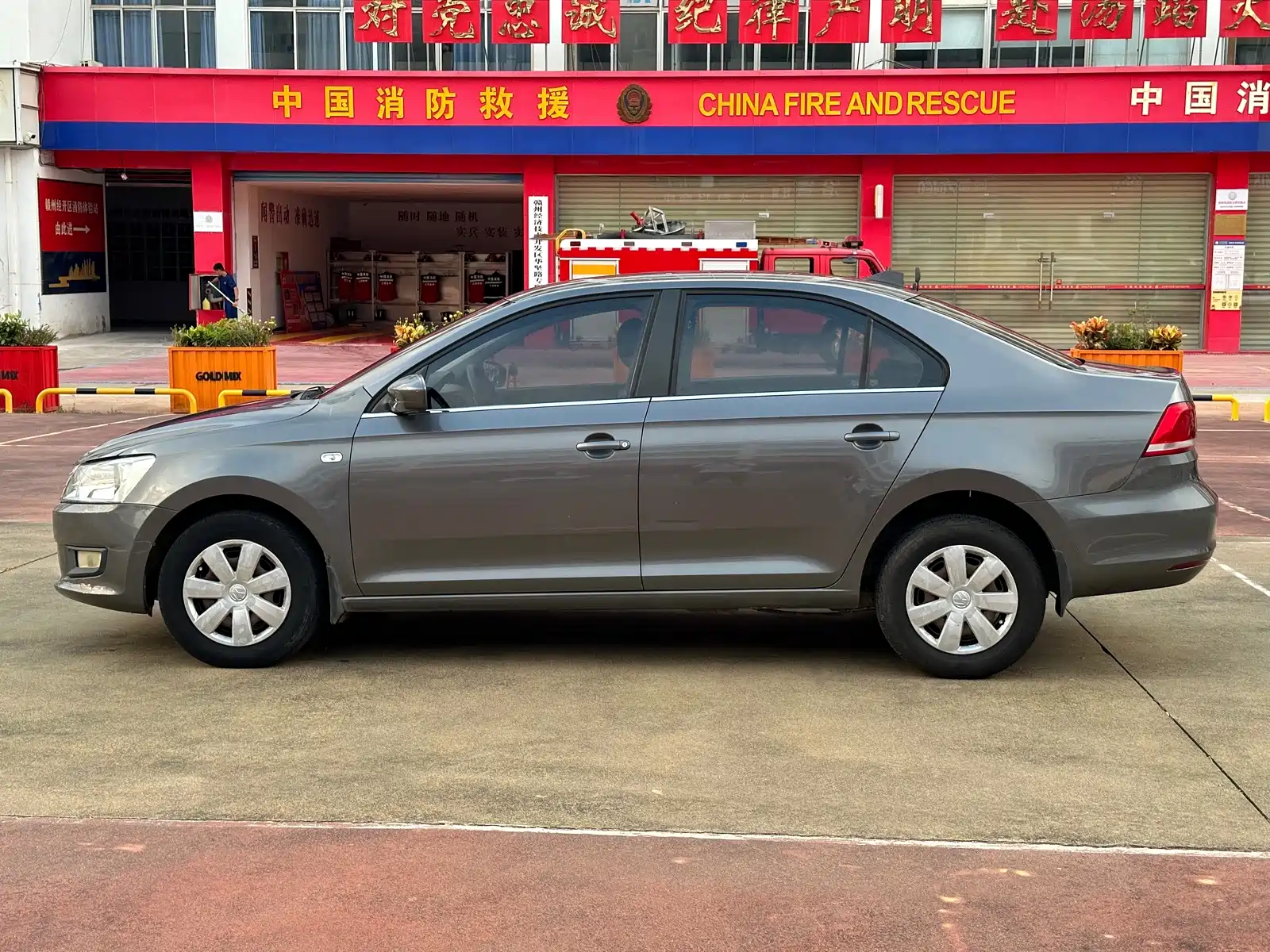 صورة 7 - Volkswagen Santana