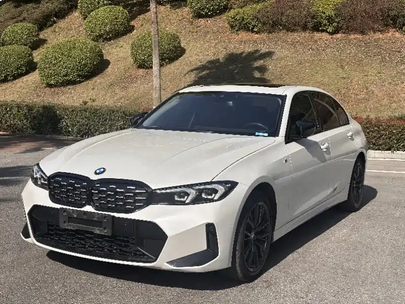 BMW 3 Series 2023 325Li M Sport Black Night Package