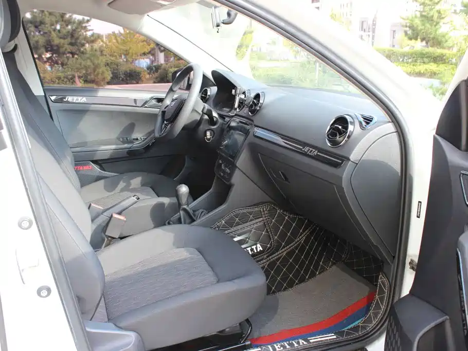 Фото 25 - Jetta VA3
