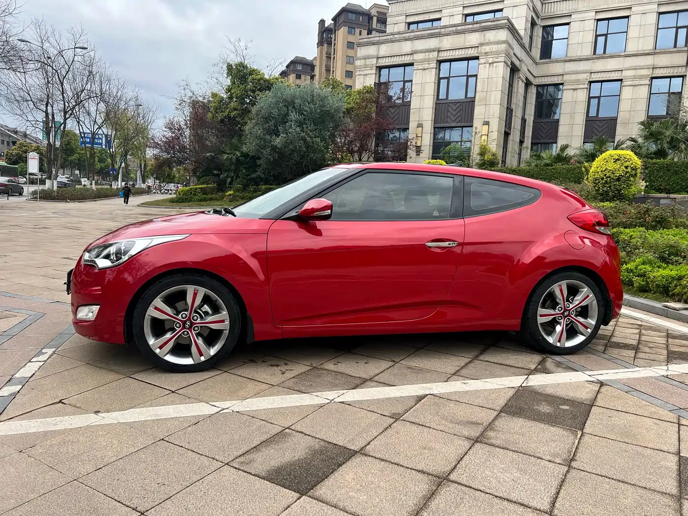 Hyundai Veloster 2011 1.6L Automatic Flagship Edition фото 7