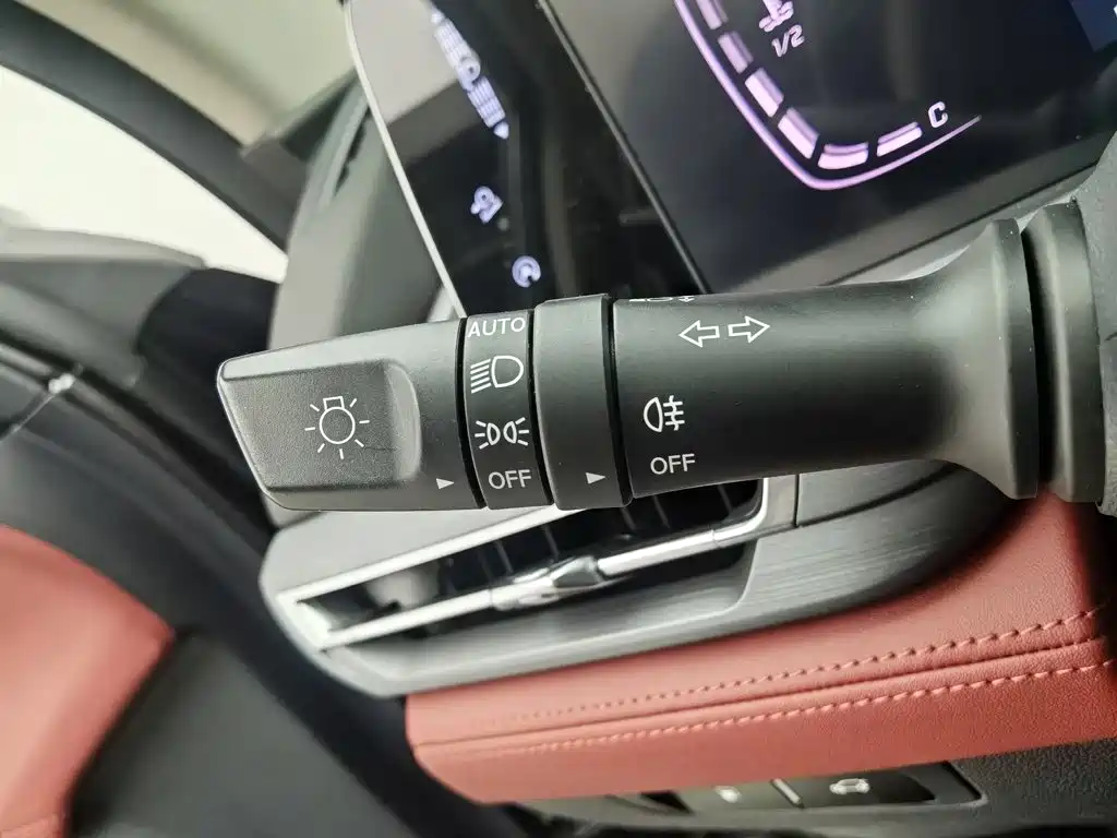 Фото 21 - Changan CS75 PLUS