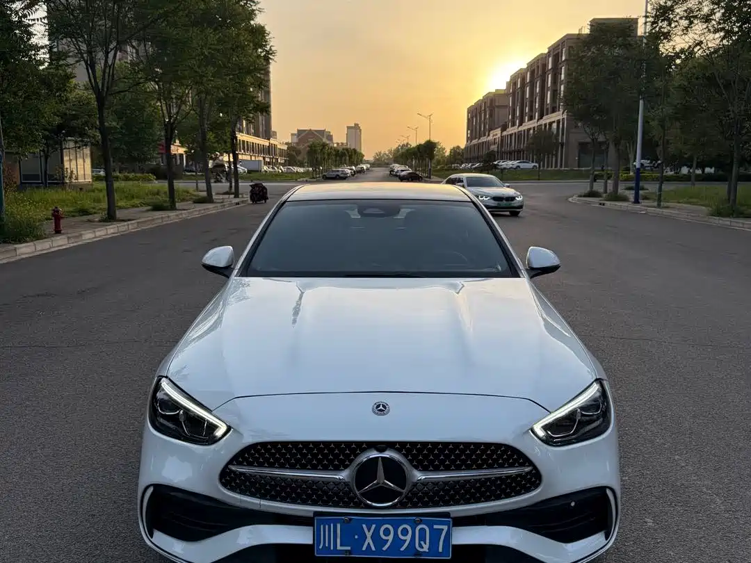 Mercedes-Benz C-Class 2023 Facelift II C 260 L Sport Edition фото 2