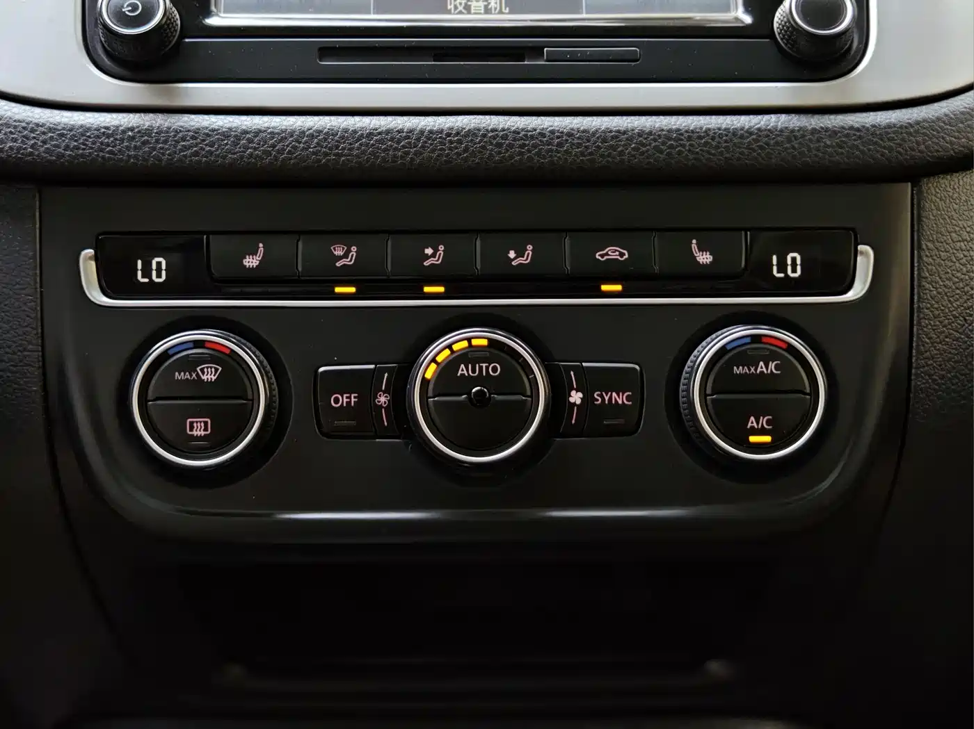 Volkswagen Tiguan 2013 1.8TSI Auto 4WD Luxury фото 17