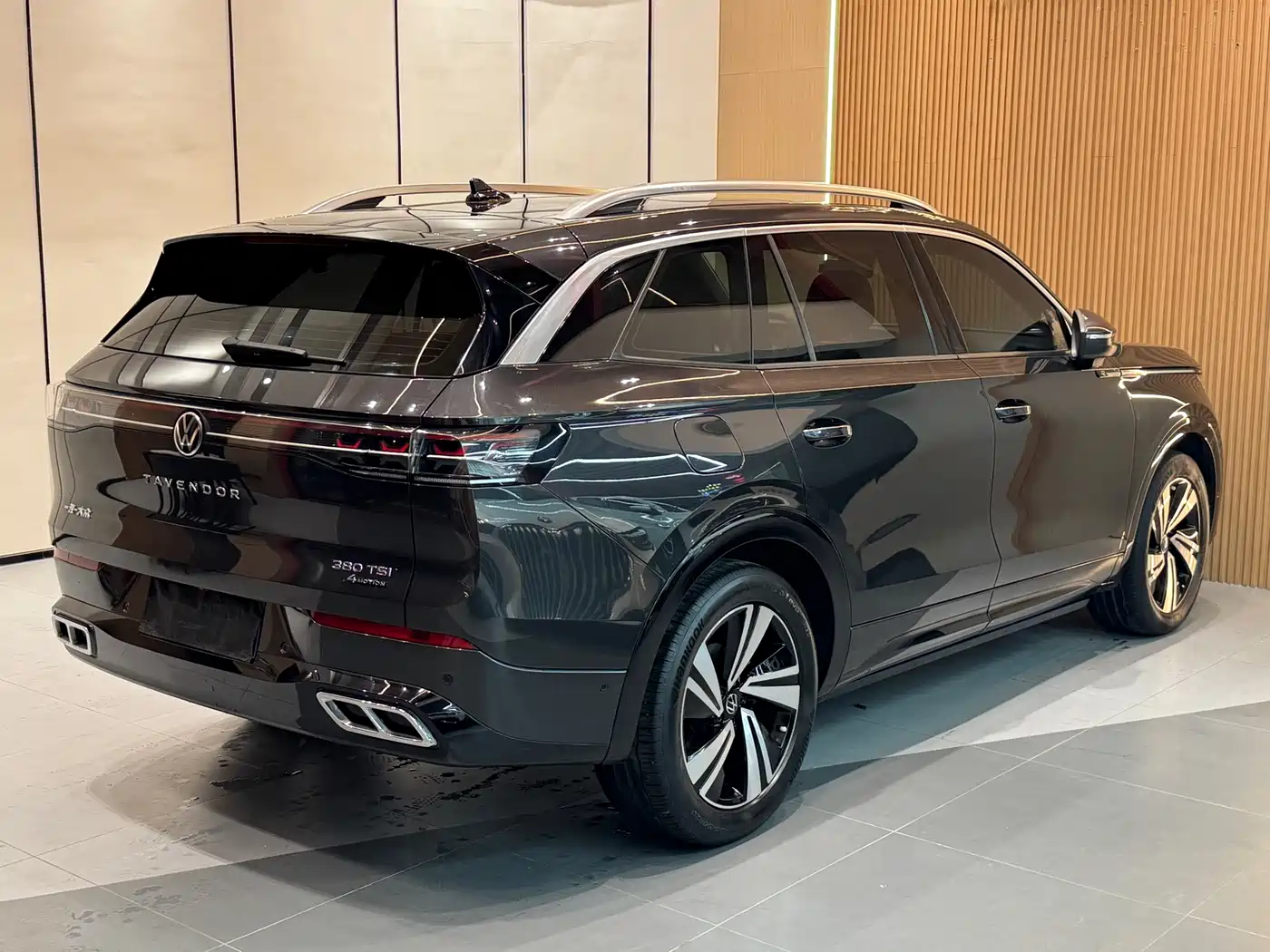 Volkswagen Talagon 2023 380TSI 4WD R-Line Touring Edition фото 17