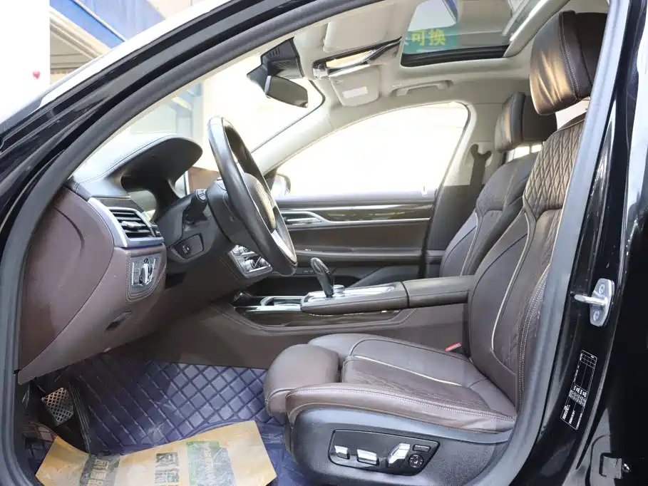 BMW 7 Series 2021 2021 Model 730Li Luxury Package