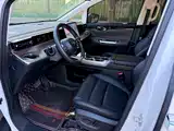 Фото 7 - GAC Trumpchi Trumpchi E8