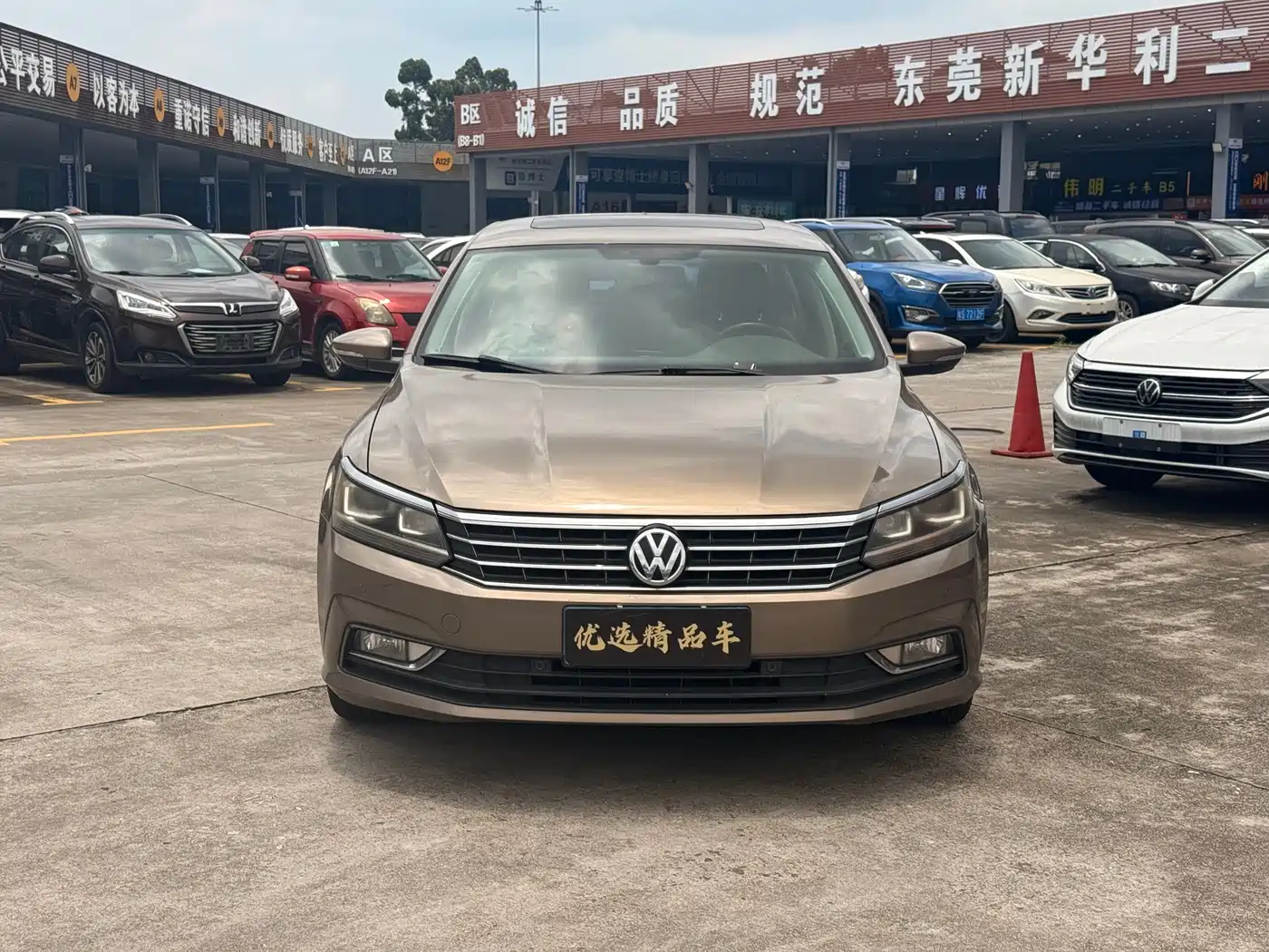 Volkswagen Passat 2017 330TSI DSG Prestige фото 2