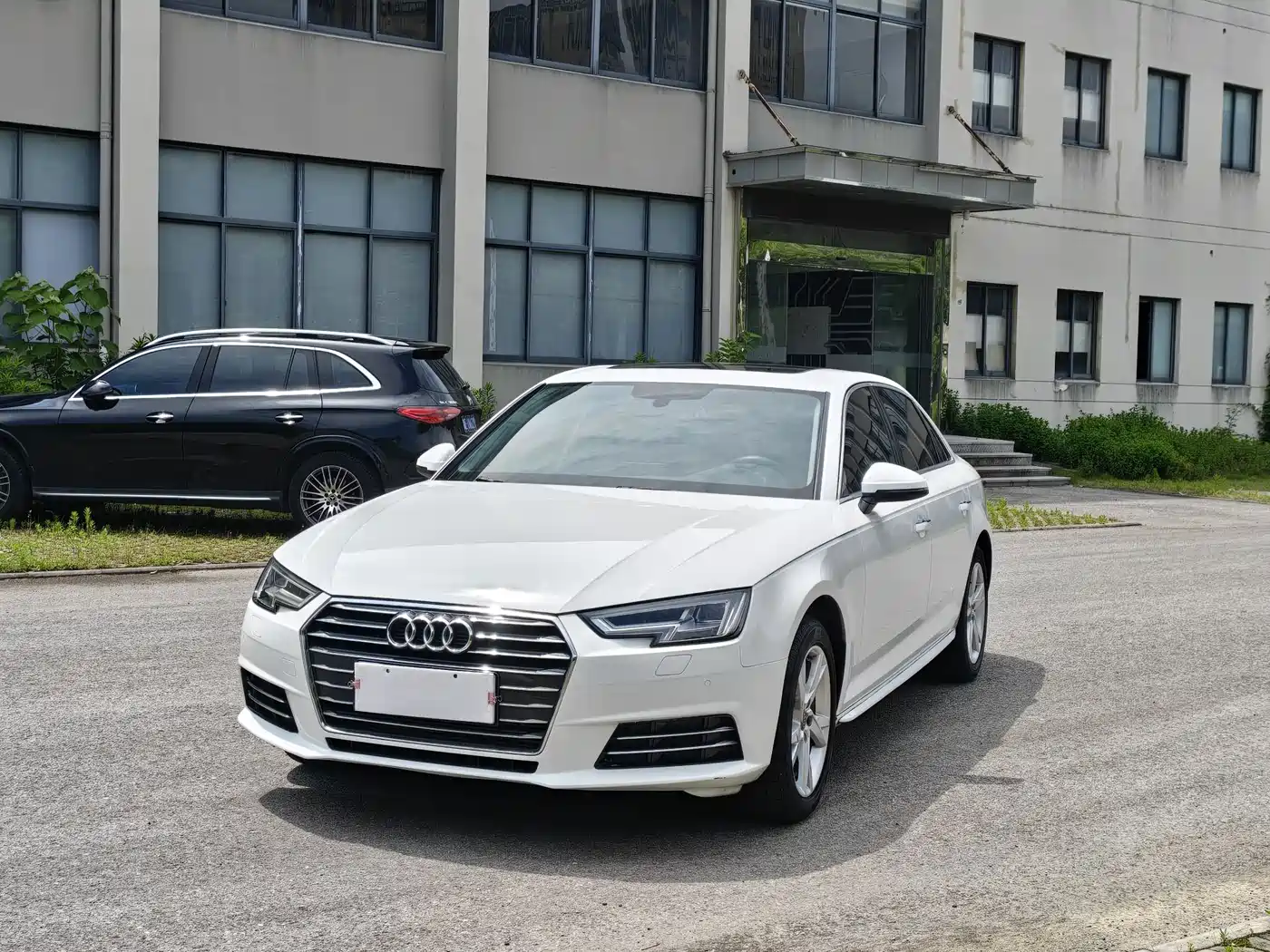 Audi A4L 2018 30th Anniversary 40 TFSI Progressive