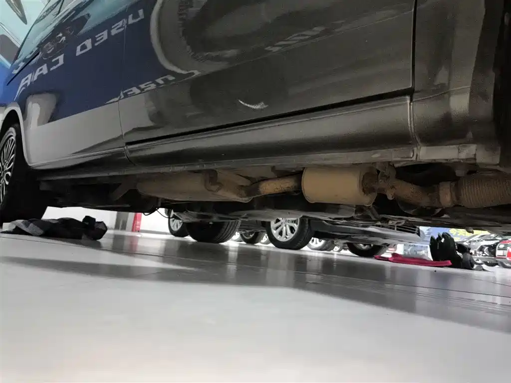 Mercedes-Benz V-Class 2017 Model V 260 Pilot Edition фото 19