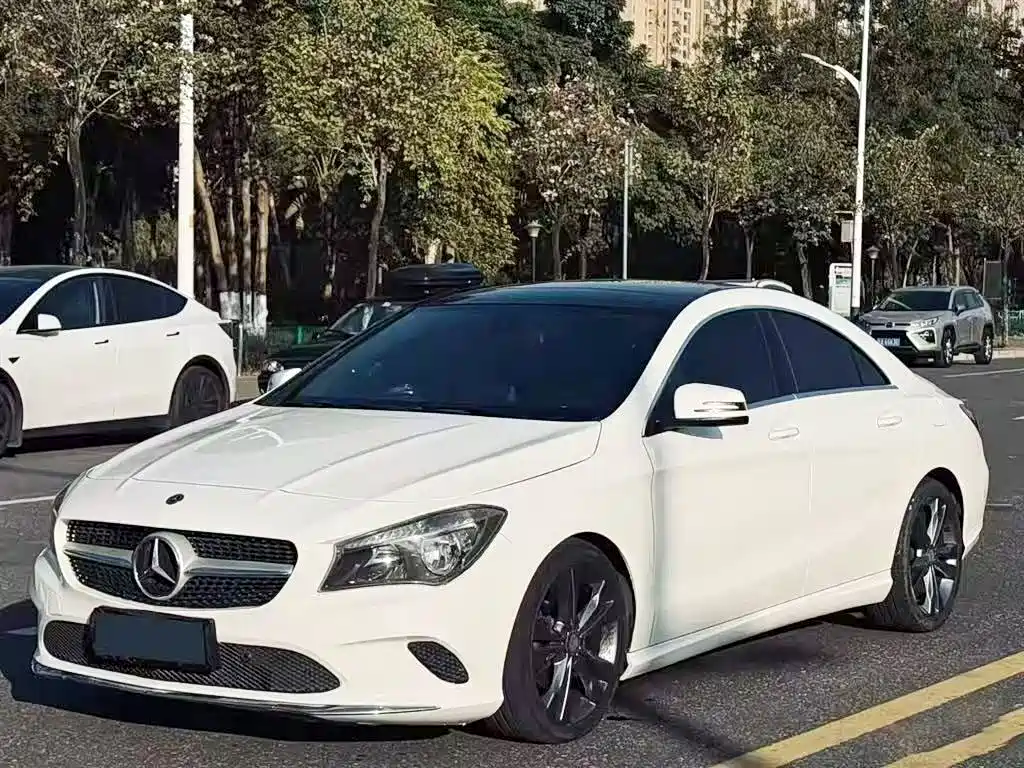 Mercedes-Benz CLA (Import) 2017 Facelift CLA 200 Style