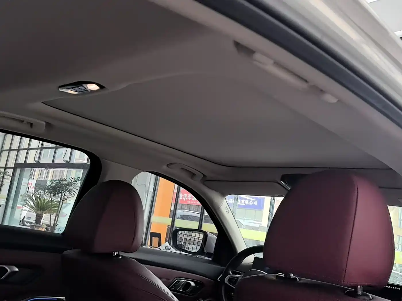 BMW i3 2024 eDrive 35 L фото 9