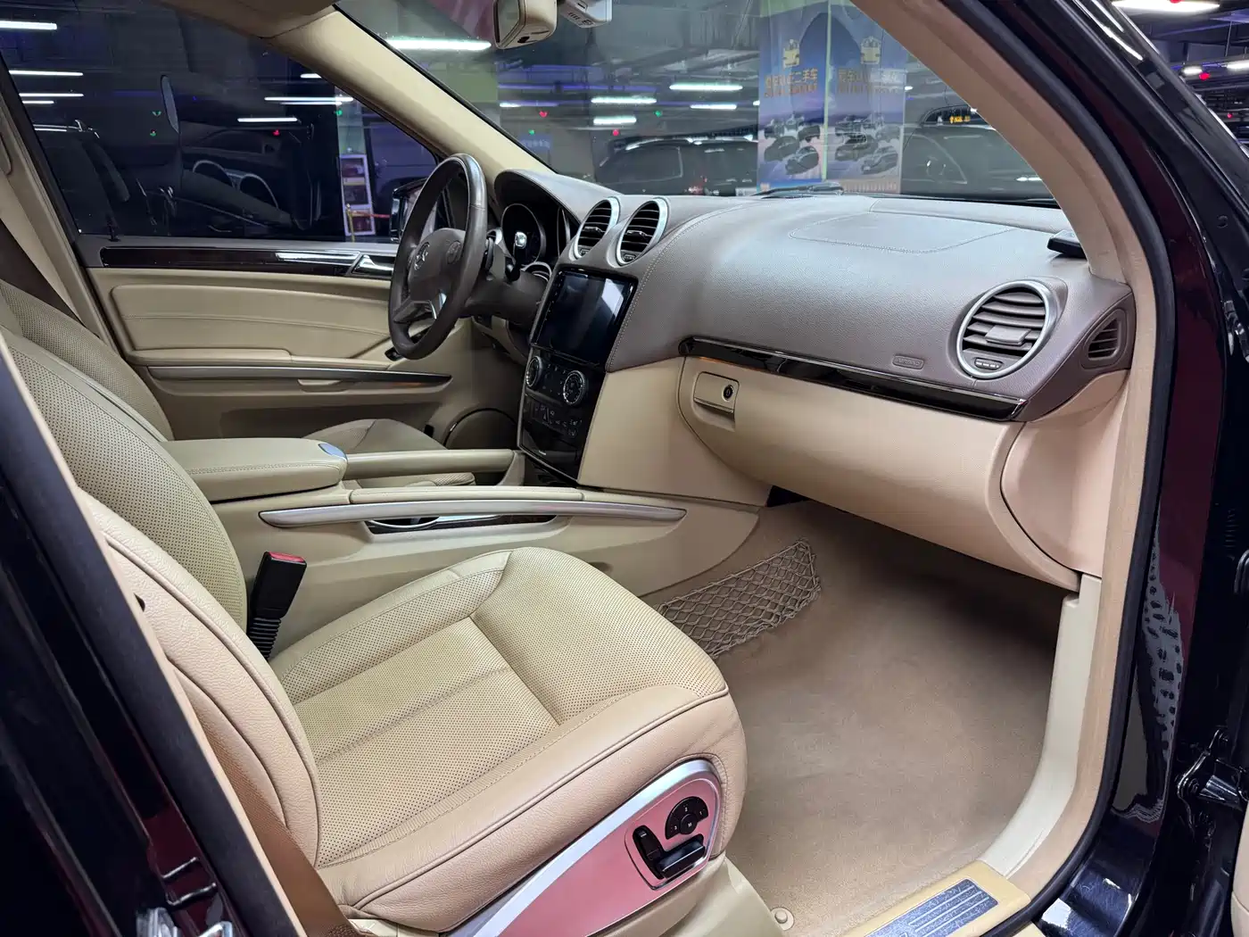 Mercedes-Benz GL-Class фото 22