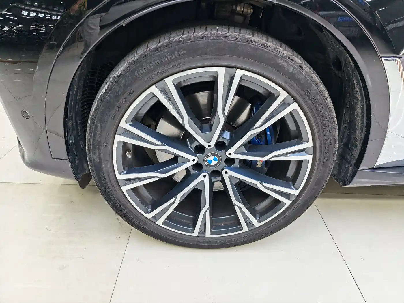 BMW X7 2020 xDrive40i Executive M Sport Package фото 21