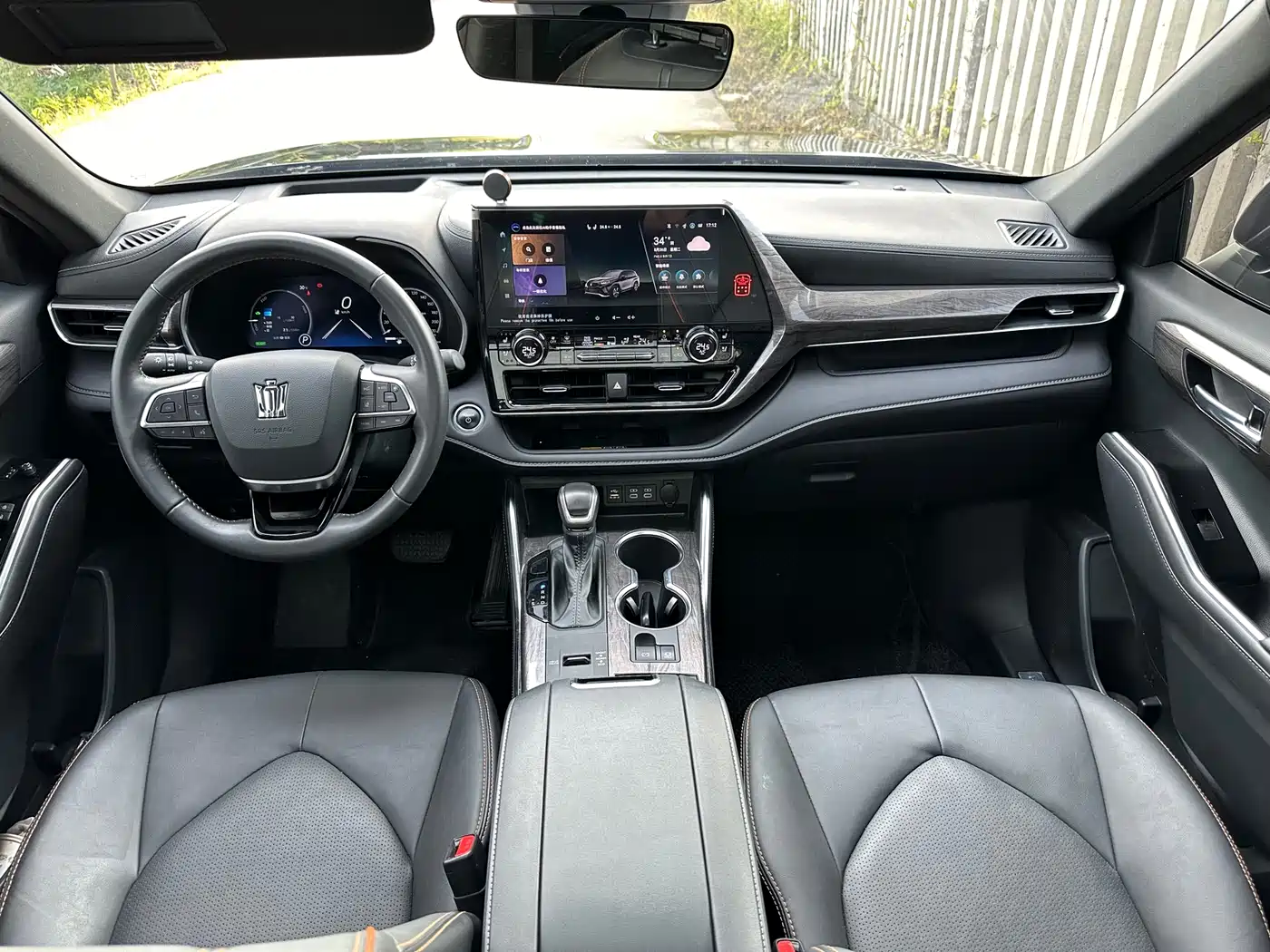 Toyota Crown Kluger 2024 2.5L HEV 4WD Premium Edition фото 9