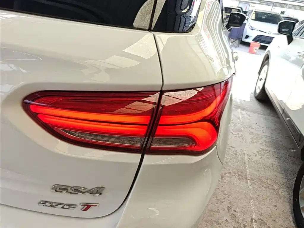GAC Trumpchi Trumpchi GS4 2018 235T Manual 2WD Elite Edition фото 8