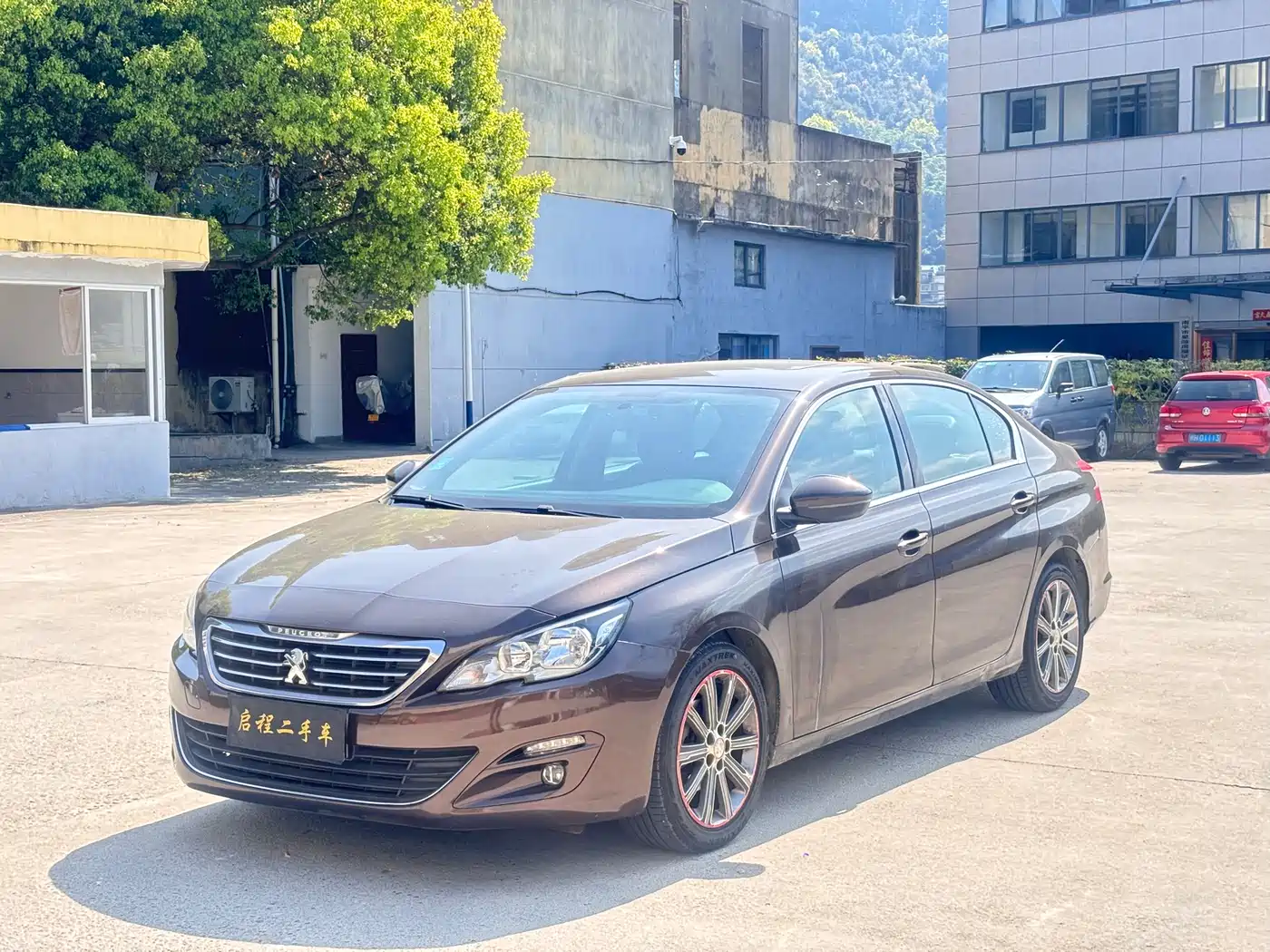 Peugeot 408 2014 1.8L Automatic Luxury Edition