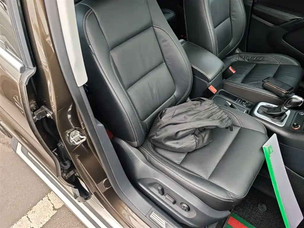 Volkswagen Tiguan 2016 Model 300TSI Automatic 2WD Luxury Edition фото 25