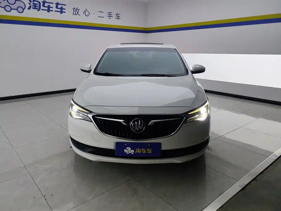 Buick Excelle 2019 18T Auto Connected Elite China VI фото 2