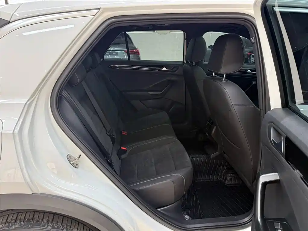 Volkswagen T-ROC 2021 280TSI DSG 4WD Luxury Connected фото 19
